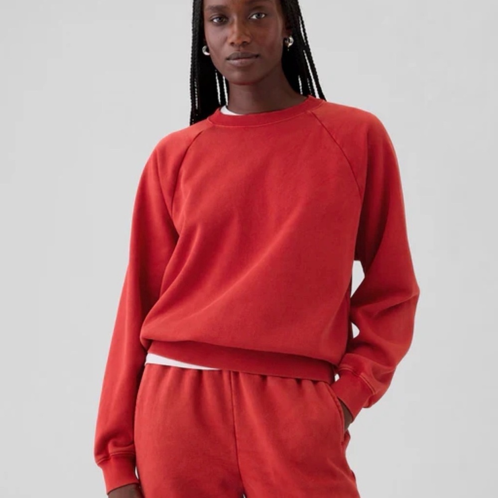 GAP Vintage Soft Raglan Sweatshirt